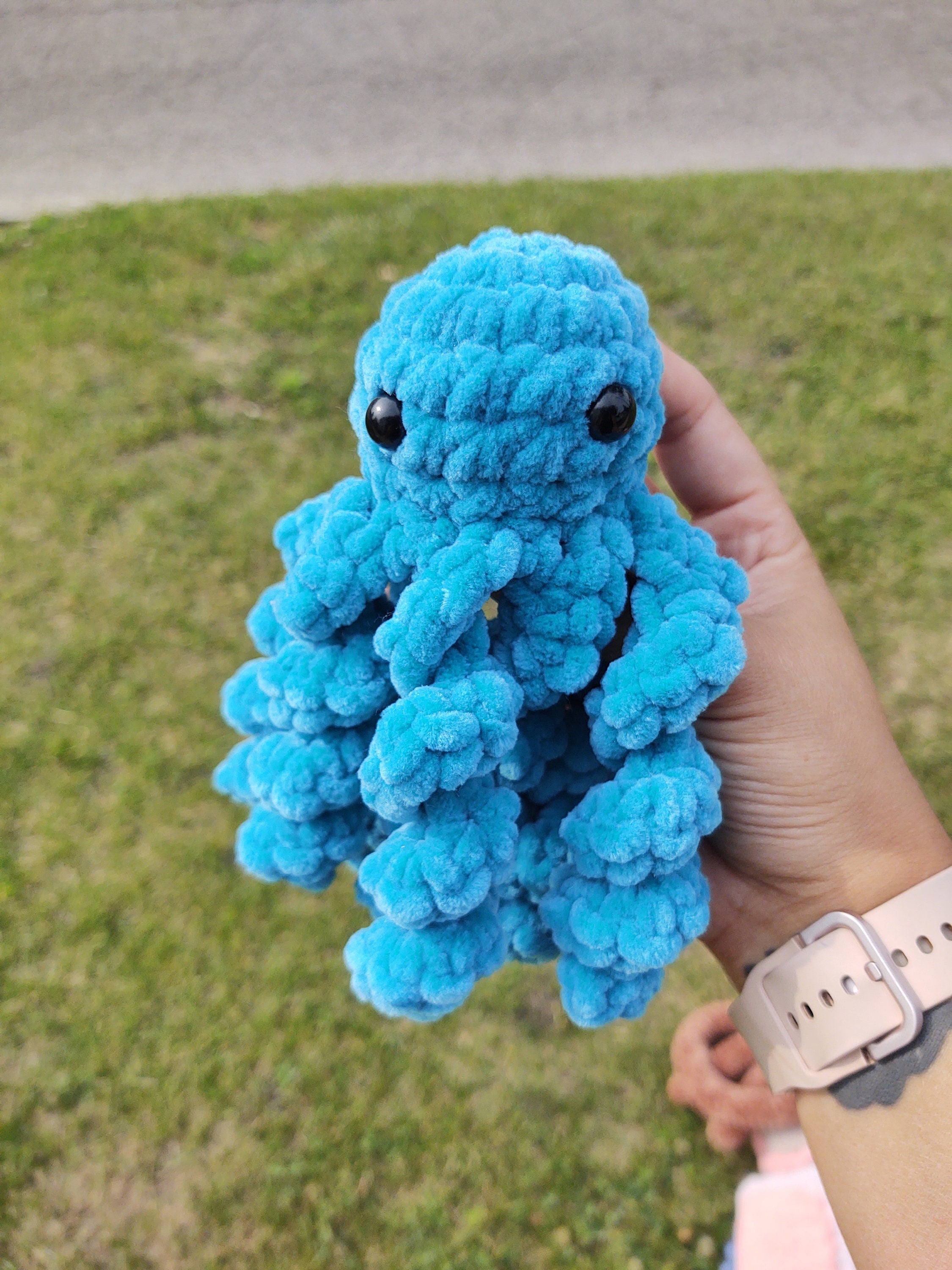 Crochet velvet octopus plush