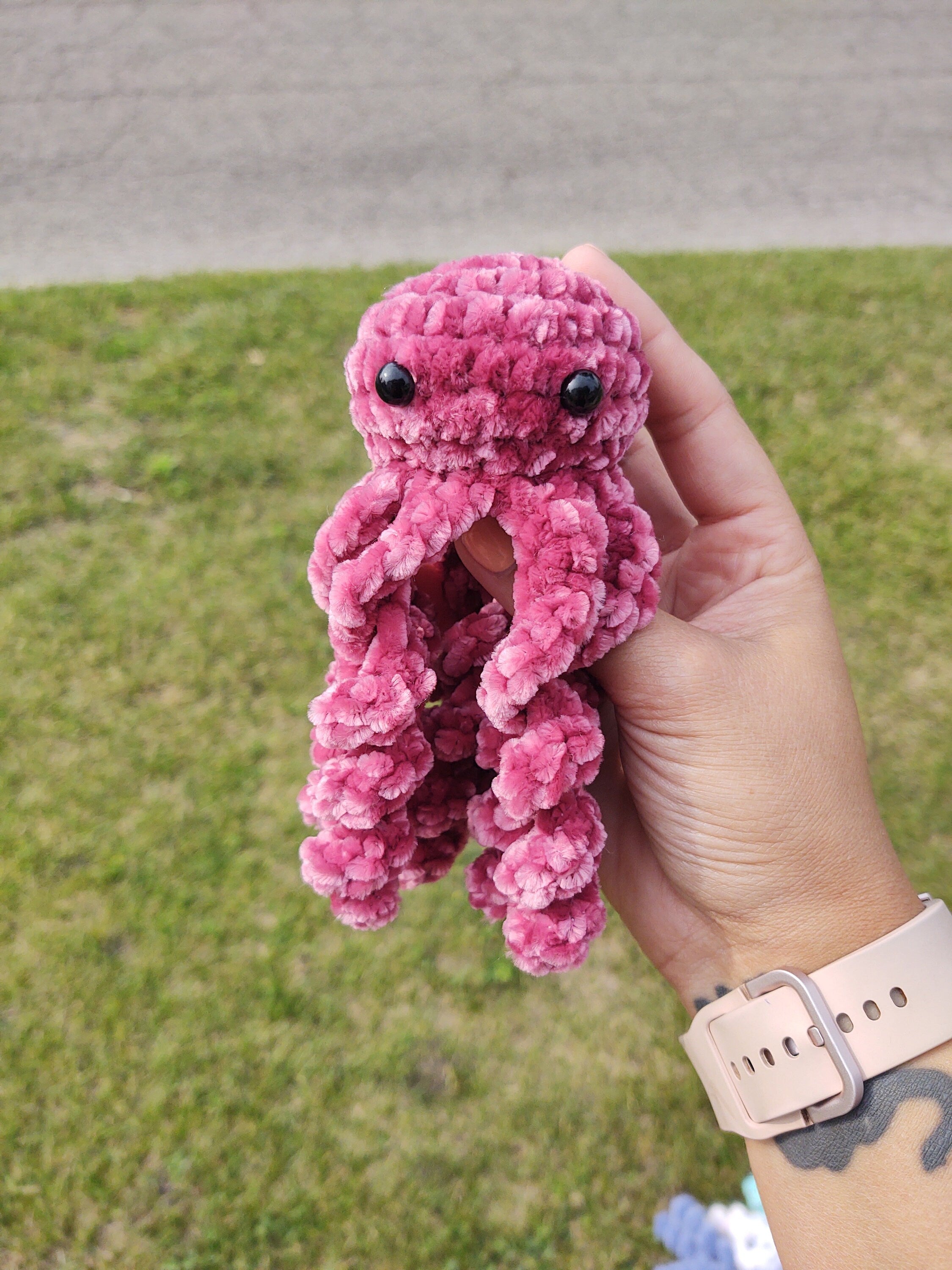 Crochet velvet octopus plush