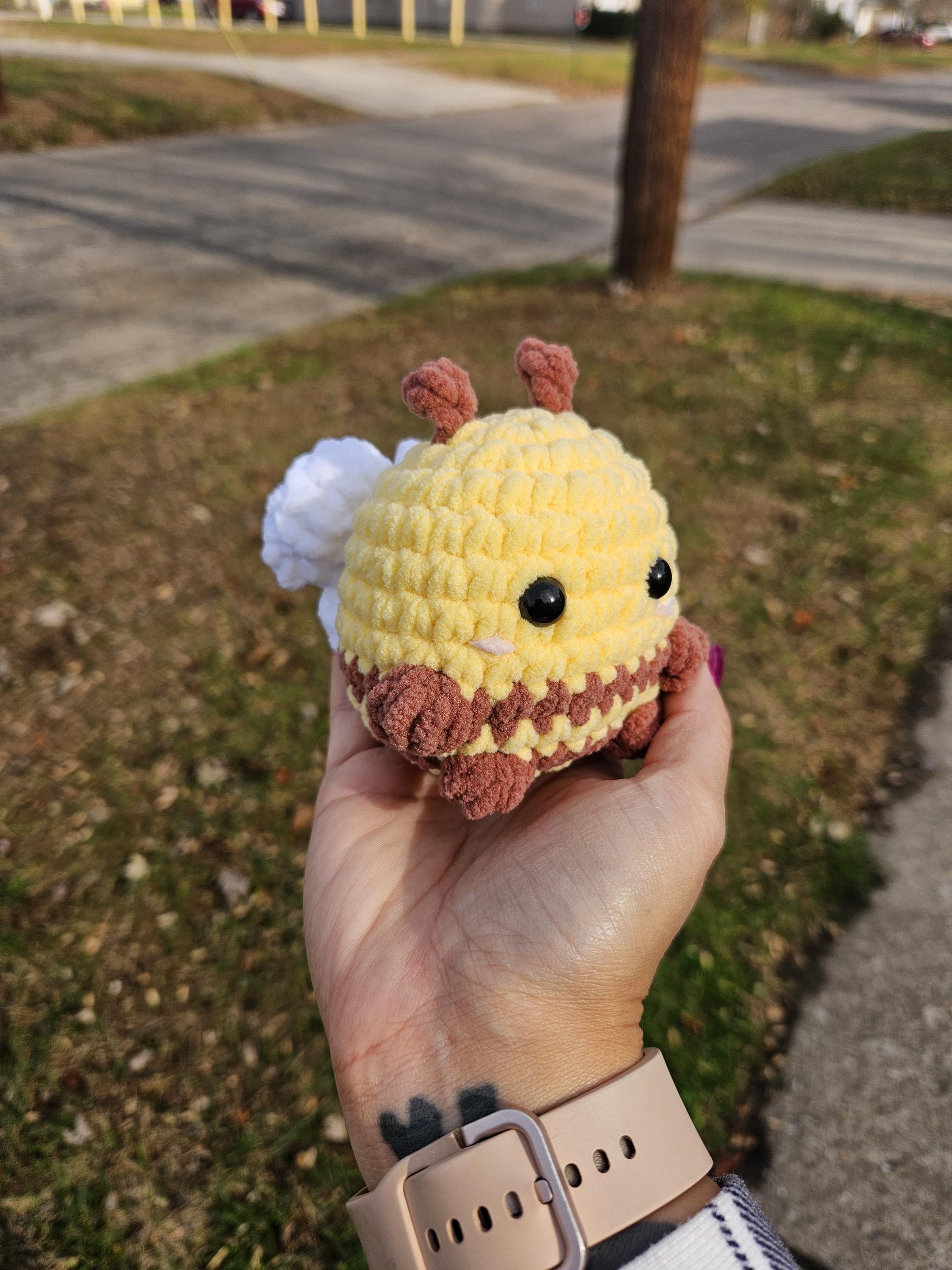 Crochet bumblebee plushie
